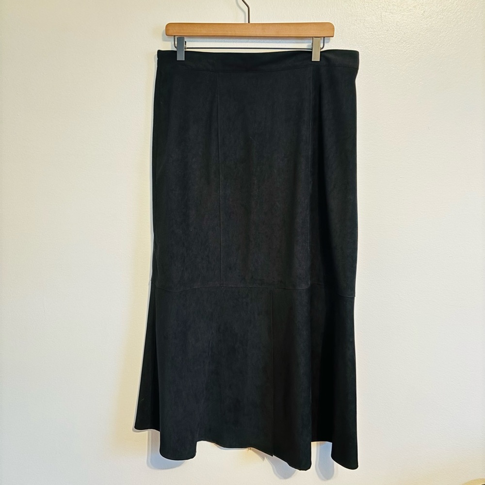 Vintage midi length black suede skirt, size large.  I believe it’s a